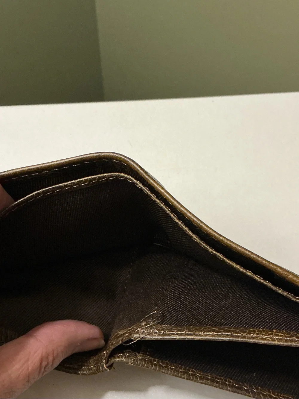 Genuine American Bison Leather Bi-Fold Wallet Brown New Without Tag